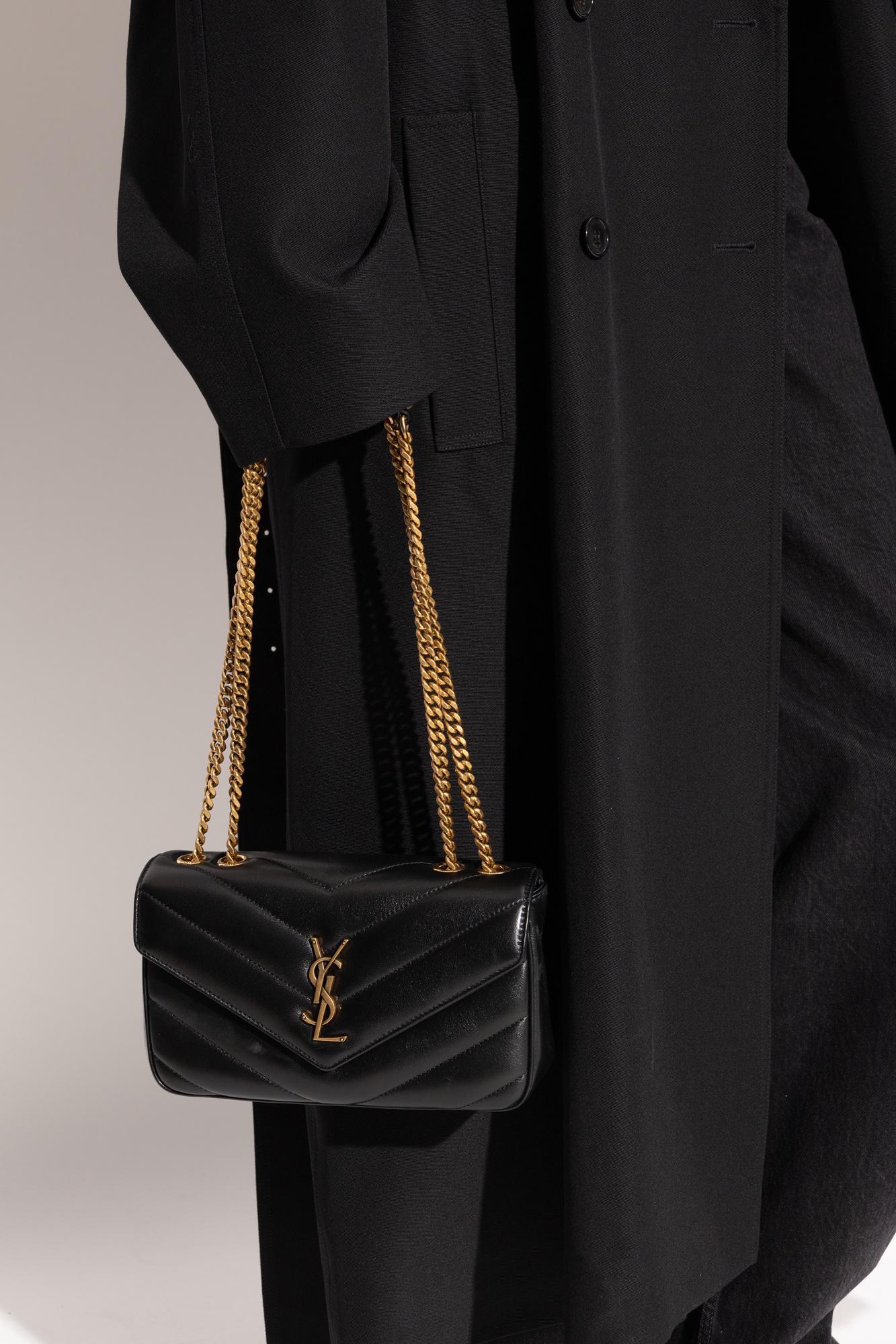 【SAINT LAURENT】LOU LOU SMALL BAG●801437AAEAX1000 LOULOU small in MATELASSÉ lambskin | Saint Laurent | YSL US